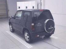 2006 Mitsubishi Pajero Mini