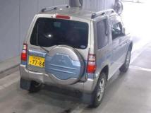 2003 Mitsubishi Pajero Mini