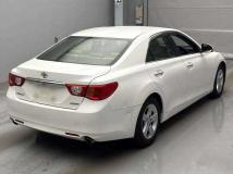 2012 Toyota Mark X