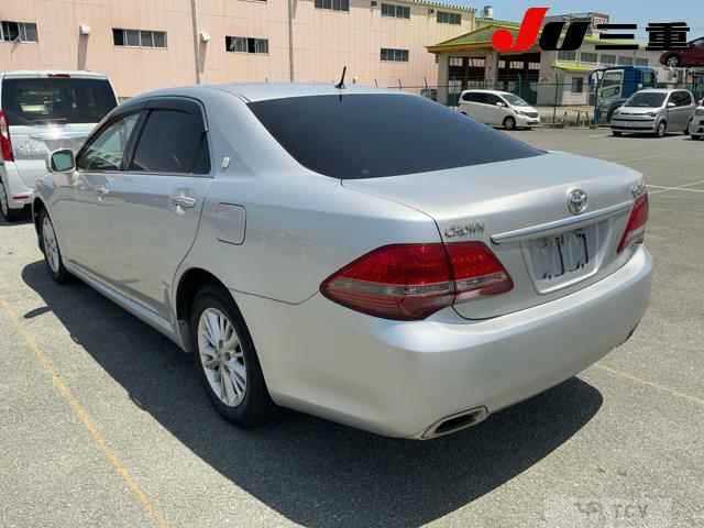 2008 Toyota Crown
