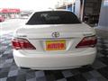 2012 Toyota Crown