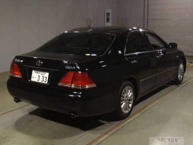 2004 Toyota Crown