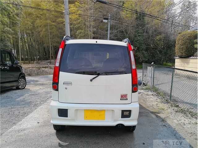 1998 Daihatsu Move