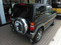 2002 Mitsubishi Pajero Mini