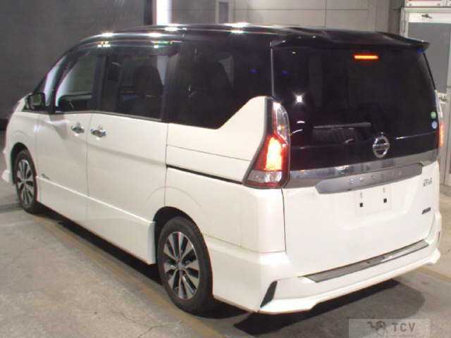 2017 Nissan Serena
