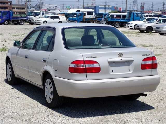 2000 Toyota Corolla Sedan