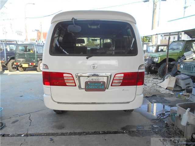 2000 Toyota Grand Hiace