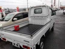 1999 Mazda Scrum Truck