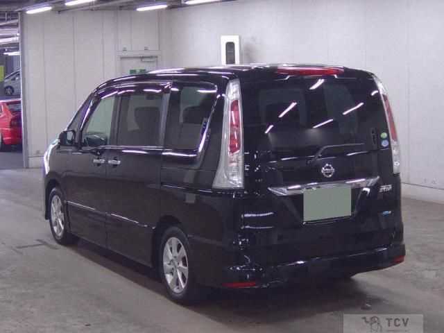 2011 Nissan Serena