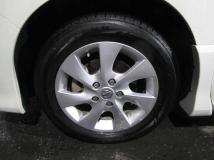 2011 Nissan Serena