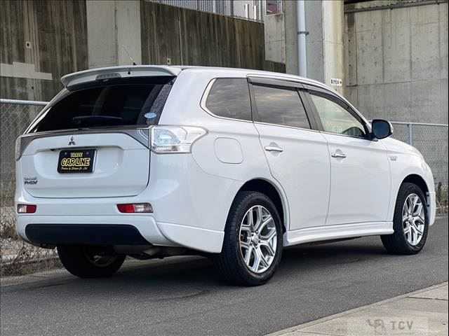 2013 Mitsubishi OUTLANDER PHEV