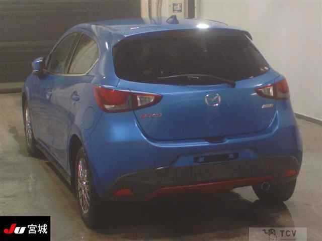 2015 Mazda Demio