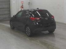2017 Mazda Demio