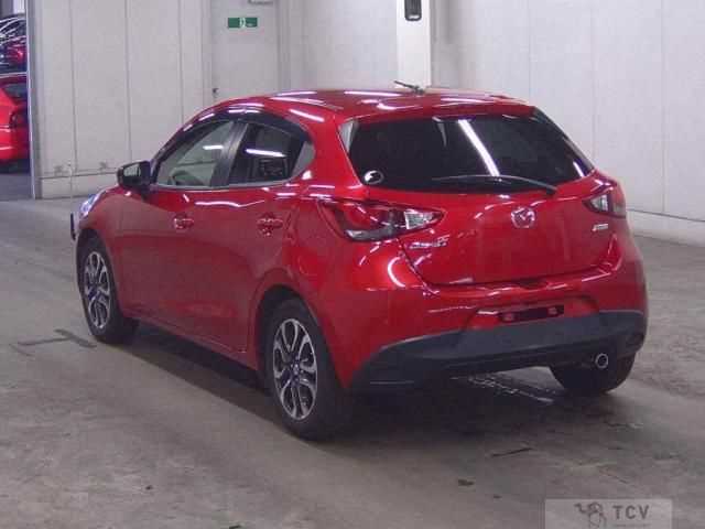 2015 Mazda Demio