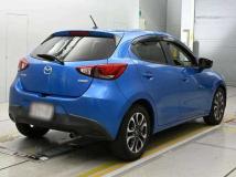 2015 Mazda Demio