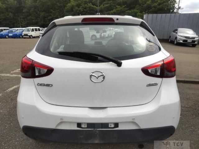 2018 Mazda Demio