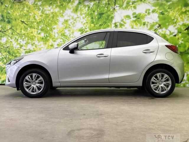 2017 Mazda Demio