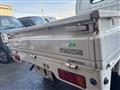 1999 Mazda Scrum Truck