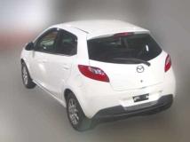 2014 Mazda Demio