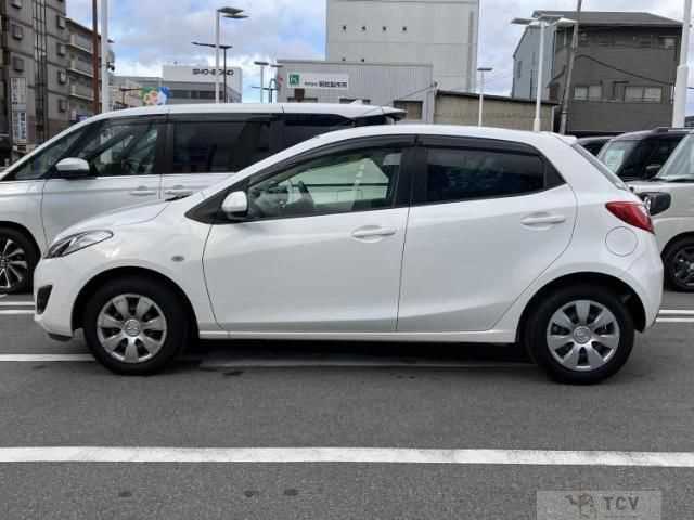 2012 Mazda Demio