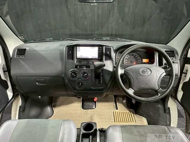 2015 Toyota Liteace Van