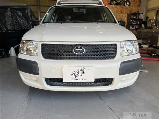 2014 Toyota Succeed Van