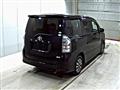 2013 Toyota Voxy