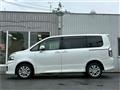 2013 Toyota Voxy