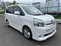 2009 Toyota Voxy