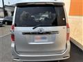 2009 Toyota Noah