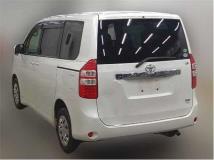 2013 Toyota Noah