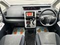 2011 Toyota Voxy