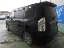 2011 Toyota Voxy