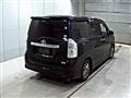 2013 Toyota Voxy