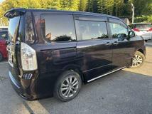 2012 Toyota Voxy