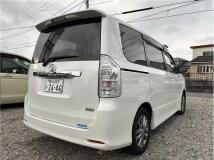 2012 Toyota Voxy