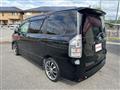 2010 Toyota Voxy