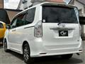 2013 Toyota Voxy