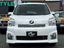 2013 Toyota Voxy