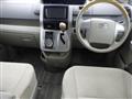 2009 Toyota Noah