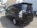 2013 Toyota Voxy