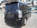 2013 Toyota Voxy
