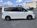 2012 Toyota Voxy