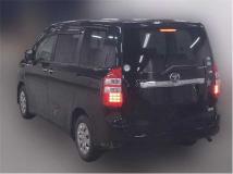 2013 Toyota Noah