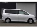 2009 Toyota Voxy