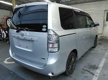 2010 Toyota Voxy