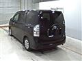 2011 Toyota Voxy