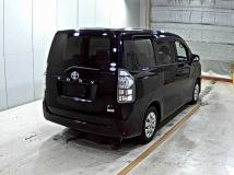 2011 Toyota Voxy