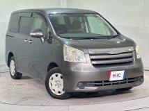 2009 Toyota Noah