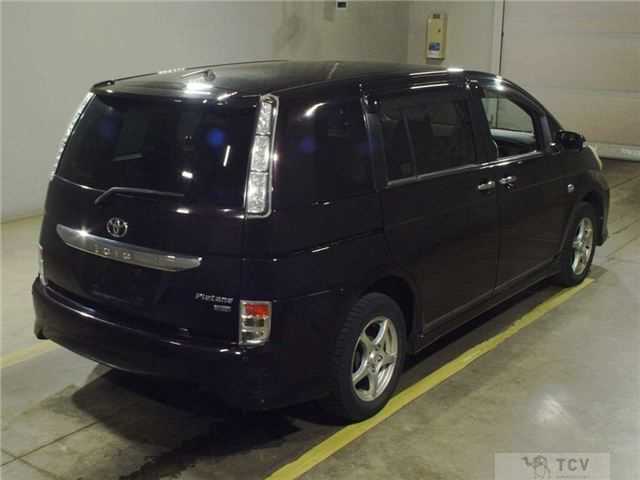 2011 Toyota Isis